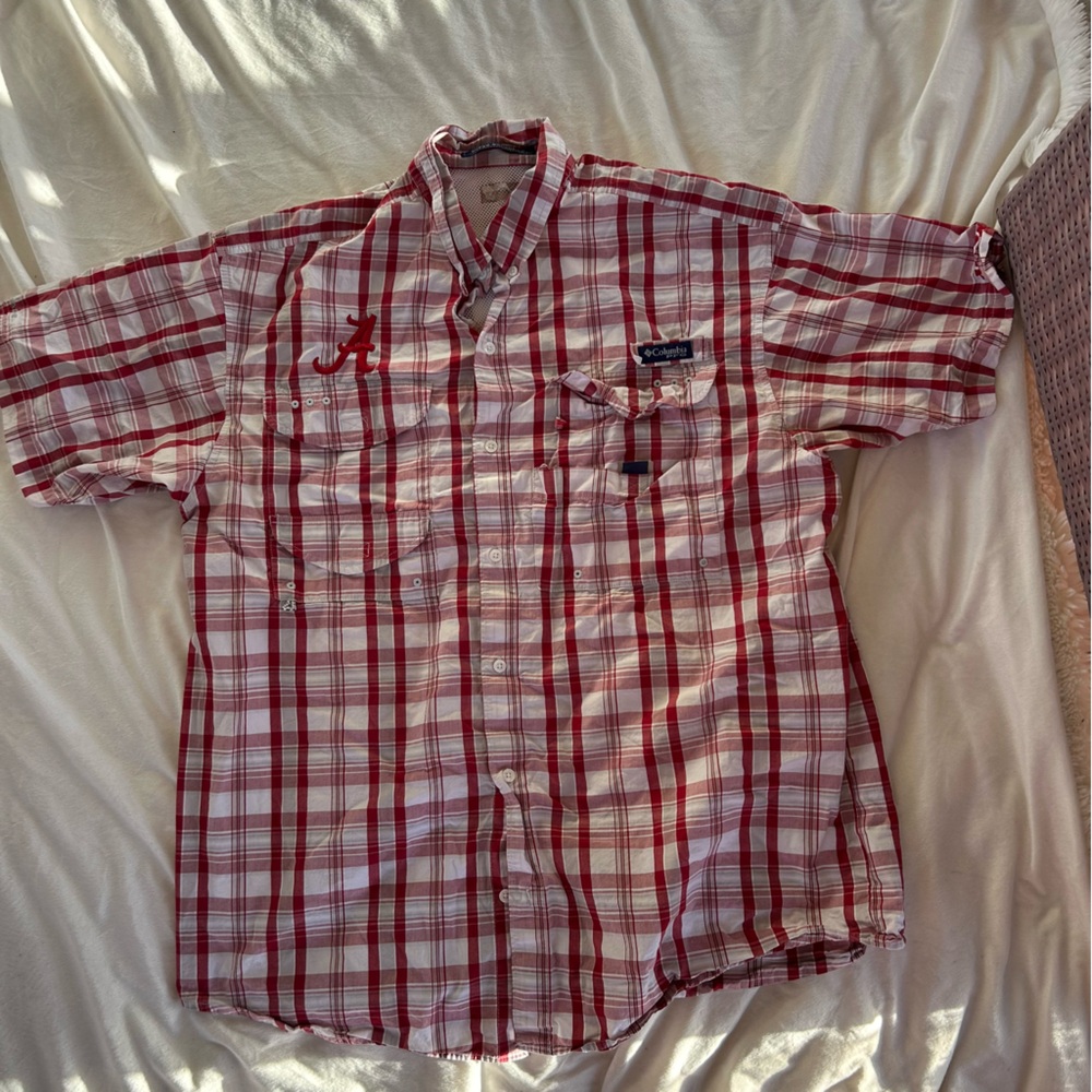 Columbia short sleeve button down shirt with collegiate Alabama A size XL